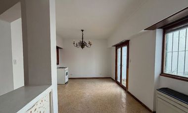 ALQUILER CASA CENTRICA 5 AMB TANDIL