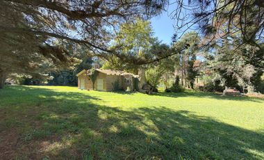 VENTA CASA QUINTA PILETA UNCAS AMPLIO LOTE TANDIL