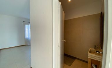 CASA 5 AMBIENTES EN ALQUILER EN CANNING