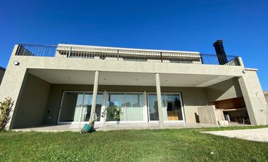 CASA 5 AMBIENTES EN ALQUILER EN CANNING