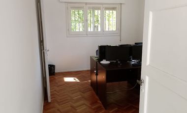 Casa en alquiler para uso comercial en Mendoza