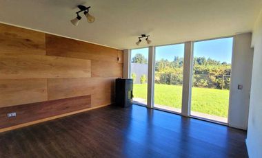 Casa en arriendo  en PUERTO VARAS