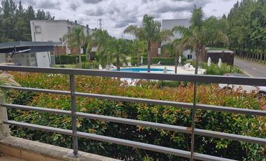 Alquiler Excelente duplex dos Ambientes.