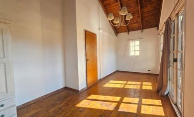 VENTA CASA 3 AMBIENTES TIEMPO LIBRE PILETA