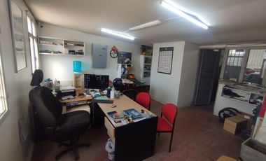 Venta Galpón Elpidio Gonzalez y Urquiza Guaymallén