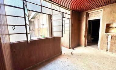 VENTA CASA FLORESTA A REFACCIONAR