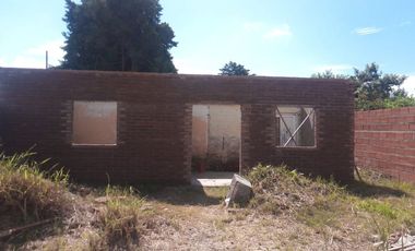 CASA A TERMINAR EN VENTA EN BARRIO CONQUISTADORES