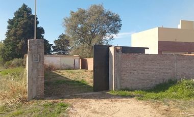 CASA A TERMINAR EN VENTA EN BARRIO CONQUISTADORES
