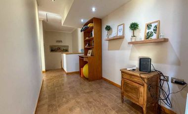 CASA EN VENTA CON PILETA CLIMATIZADA EN OLAVARRIA