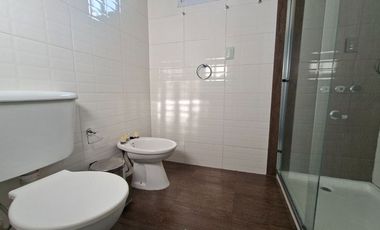 Venta  Departamento 4 ambientes sobre Av. Mitre