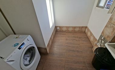 Venta  Departamento 4 ambientes sobre Av. Mitre