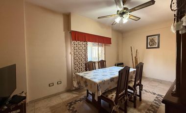 Depto 4 amb en venta c/cochera en Gerli