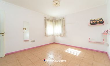 Venta casa 4 dormitorios APTO CREDITO
