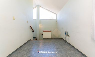 Venta casa 4 dormitorios APTO CREDITO