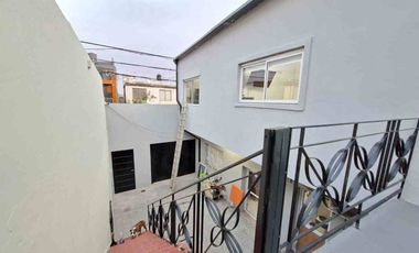 Casa Lote Propio: 4 Suites, 2 Cocheras y Seguridad