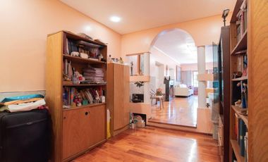 VENTA CASA 5 AMB VELEZ SARFIELD PILETA QUINCHO