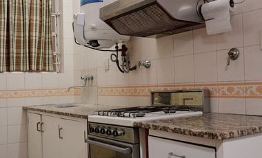 VENTA - CASA 3 HABITACIONES, PILETA Y DEPENDENCIA