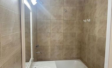 VENTA DE DEPARTAMENTO CON PATIO/apto credito