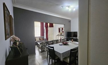 VENTA/CASA/3 DORMITORIOS/Bª 9 DE JULIO