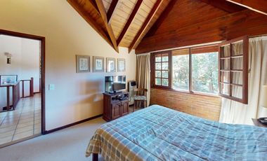 CASA EN VENTA, PINAMAR NORTE 5AMB. ACEPTA PERMUTA