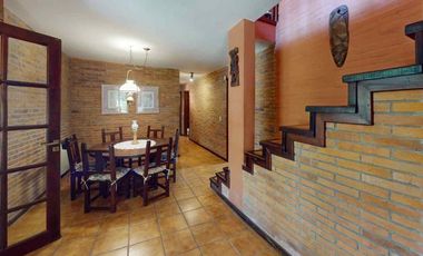 CASA EN VENTA, PINAMAR NORTE 5AMB. ACEPTA PERMUTA