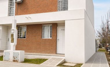 Alquiler Dúplex Fernández Oro