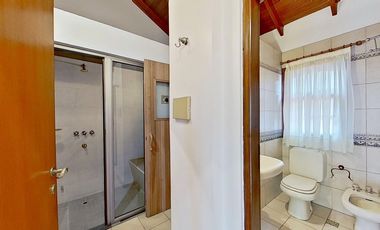 VENTA CASA CATEGORIA EN SAN CRISTOBAL