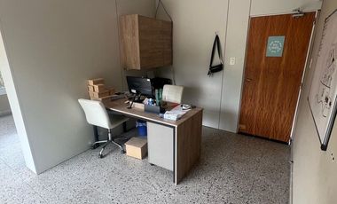 Venta Galpón Industrial / Comercial en Jose C Paz