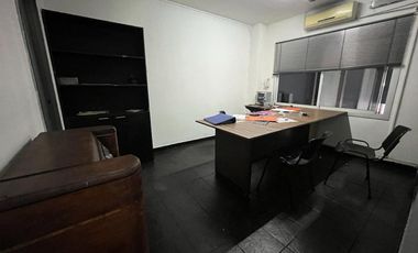 SE VENDE GALPON COMERCIAL sobre Avenida Sabattini