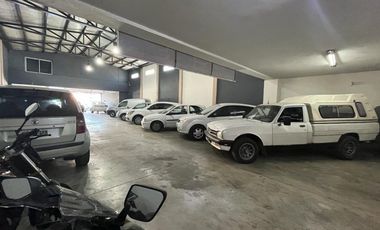 SE VENDE GALPON COMERCIAL sobre Avenida Sabattini