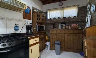 VENTA CASA 4 AMBTES.C/TERRAZA-PIÑEYRO-AVELLANEDA
