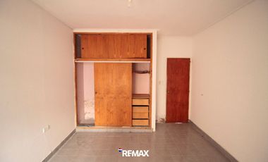 CASA DE 3 DORMITORIOS EN CALLE 3 DE FEBRERO 2000