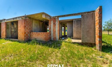 Venta Construcción a Terminar en Bo. San Ignacio