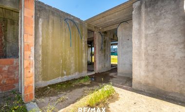 Venta Construcción a Terminar en Bo. San Ignacio