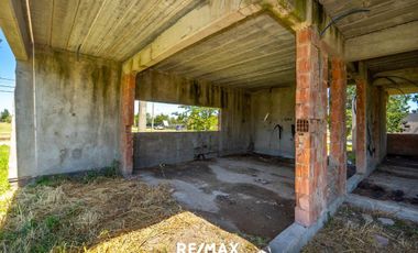 Venta Construcción a Terminar en Bo. San Ignacio