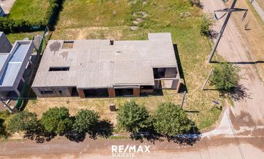 Venta Construcción a Terminar en Bo. San Ignacio