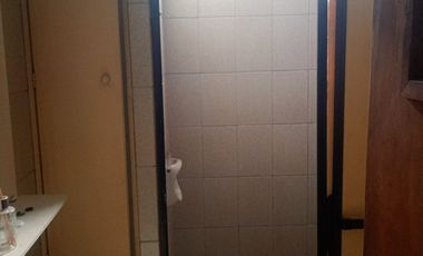 VENTA CASA MULTIFAMILIAR 2 PHS.COCHERA AVELLANEDA
