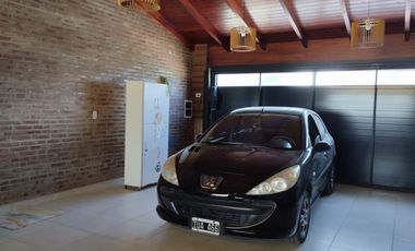 VENDO CASA, 2 HABITACIONES, PALMARES 3