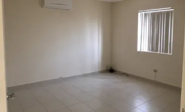 Casa en venta en Lomas del Paseo, Monterrey, Nuevo León