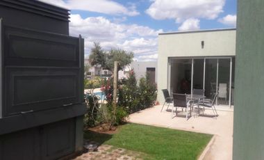 ALQUILER CASA B PRIVADO TERRUÑOS ARAOZ ll LUJAN
