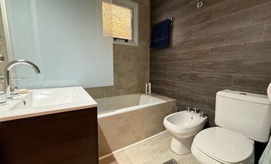 Casa B. Privado El Remanso, Chacras de Coria Mza