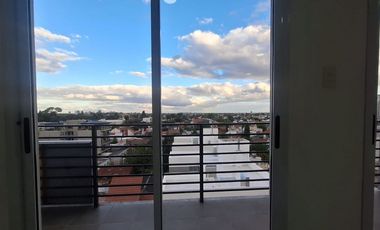VENTA DEPTO 4 AMB,WILDE,AVELLANEDA BALCON, COCHERA