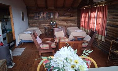 VENTA DE  CASA QUINTA CON PILETA EN MAIPU