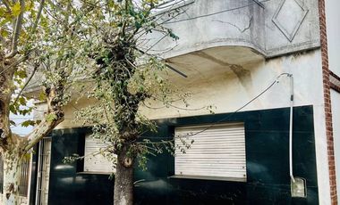 Venta Casa a Reciclar en Terreno Propio Avellaneda