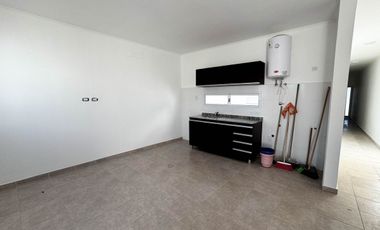 VENTA PH / 2 DORMITORIOS / COCHERA