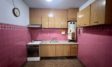 VENTA PH 4 AMBIENTES CON TERRAZA Y PARRILLA