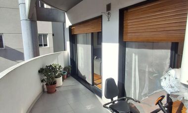 PERMUTA / 4 AMB C/BALCON + COCHERA C/2 BAÑOS LUMIN