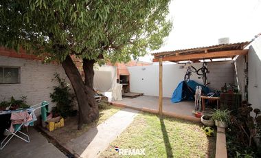 VENTA 3 CASAS EN BLOCK