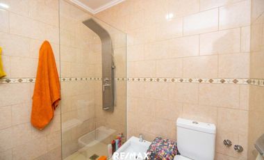 VENTA CASA RENOVADA MISIONES 200