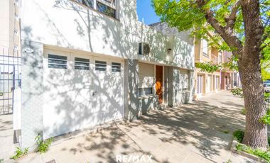 VENTA CASA EN PH DE 3 DORMITORIOS UNIVERSITARIO